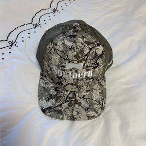 Camo southern string hat